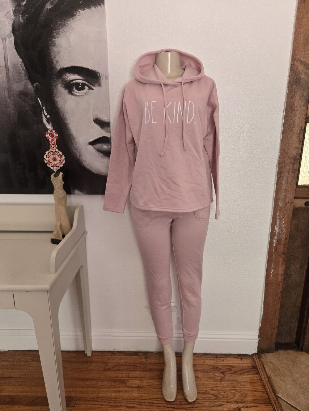 NWT Rae Dunn "Be Kind" Women's Hooded Lounge Set - Dusty Pink Size Med